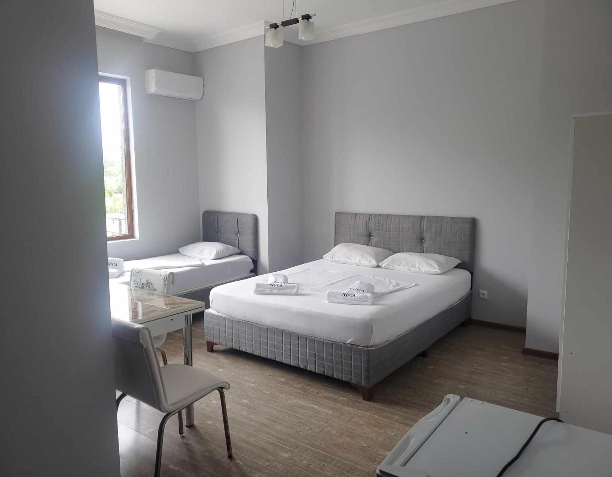 Elite Hotel 科布列季 外观 照片