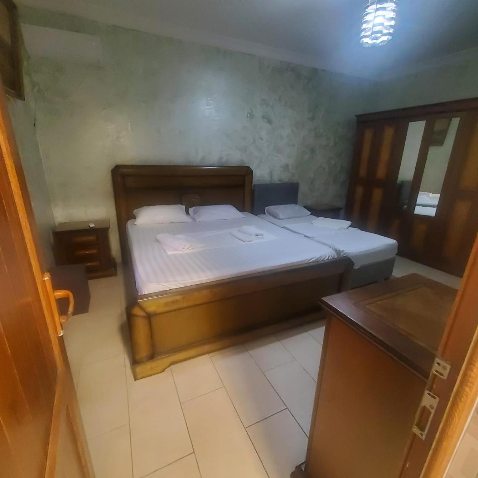 Elite Hotel 科布列季 外观 照片