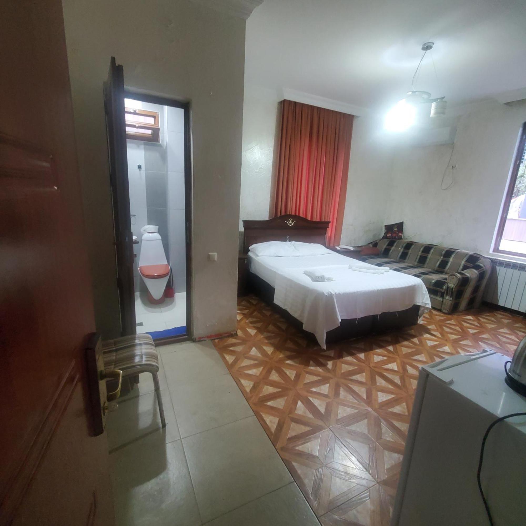 Elite Hotel 科布列季 外观 照片