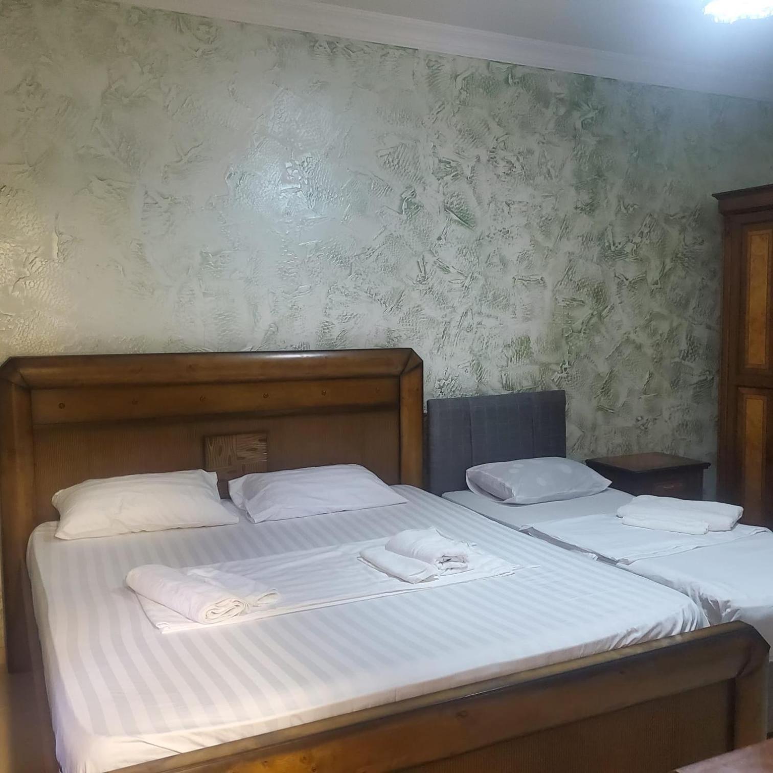 Elite Hotel 科布列季 外观 照片